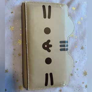 Pusheen Wallet